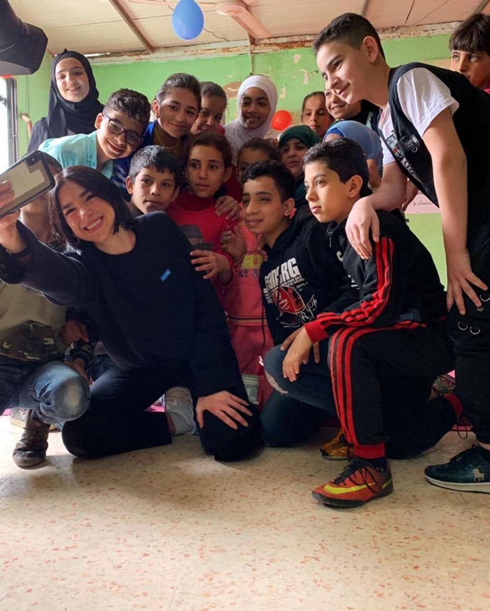 instagram.com/dualipa