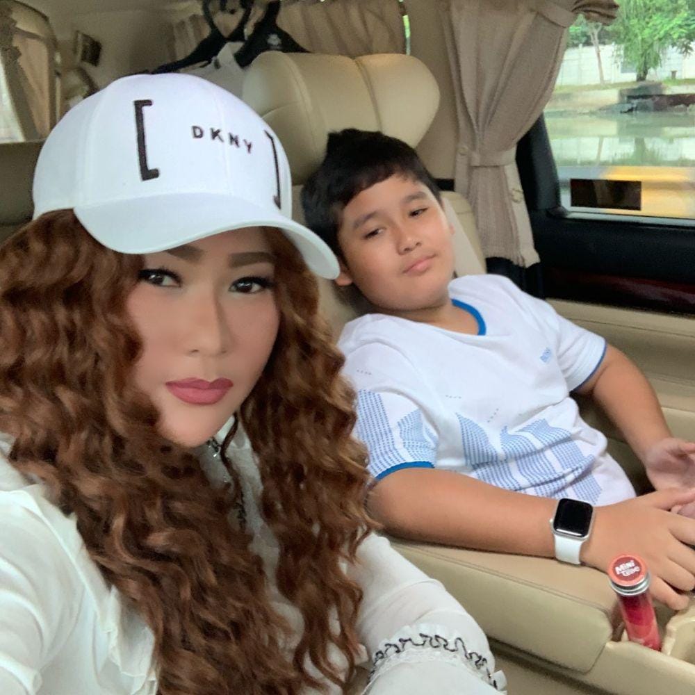 Instagram.com/inul.d