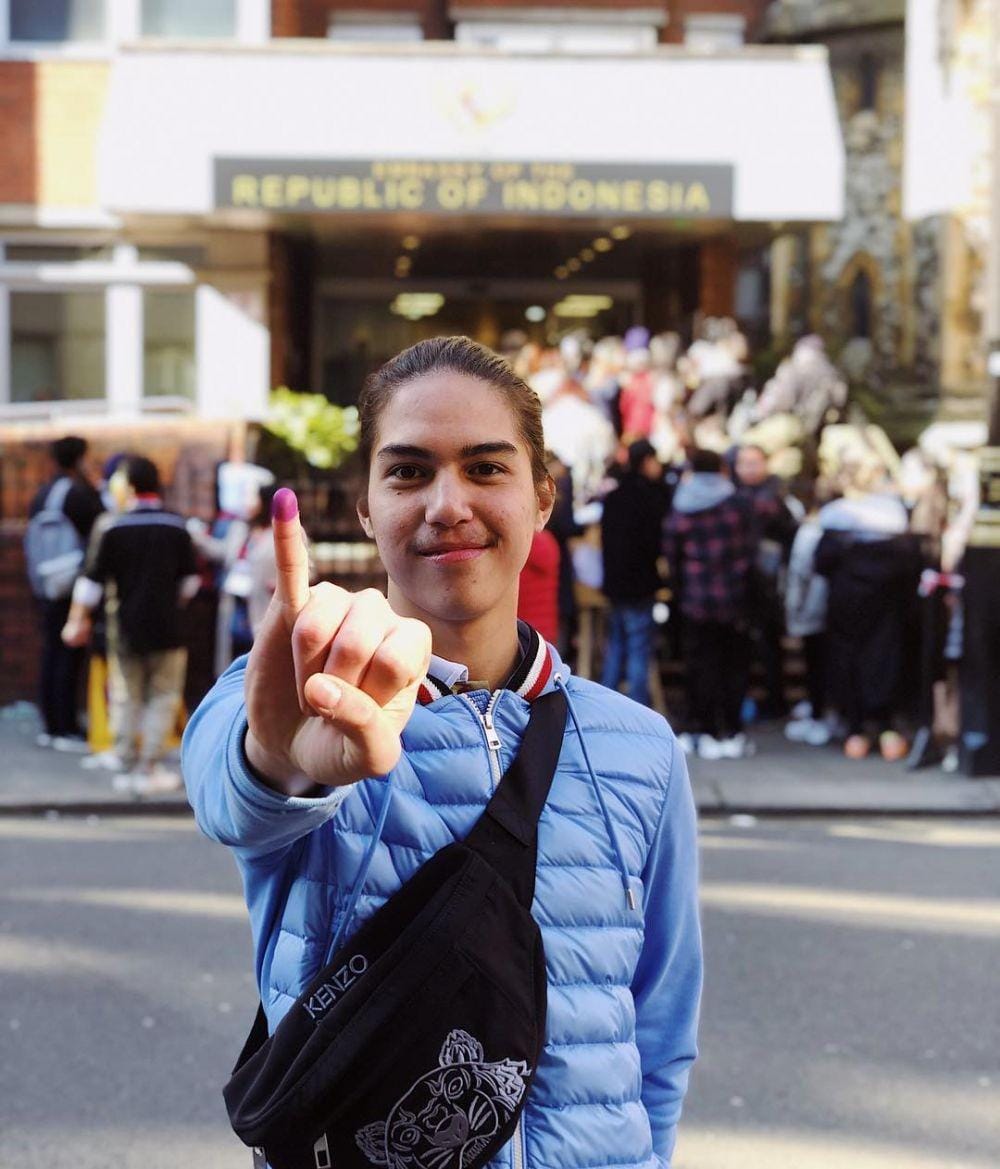 instagram.com/elelrumi