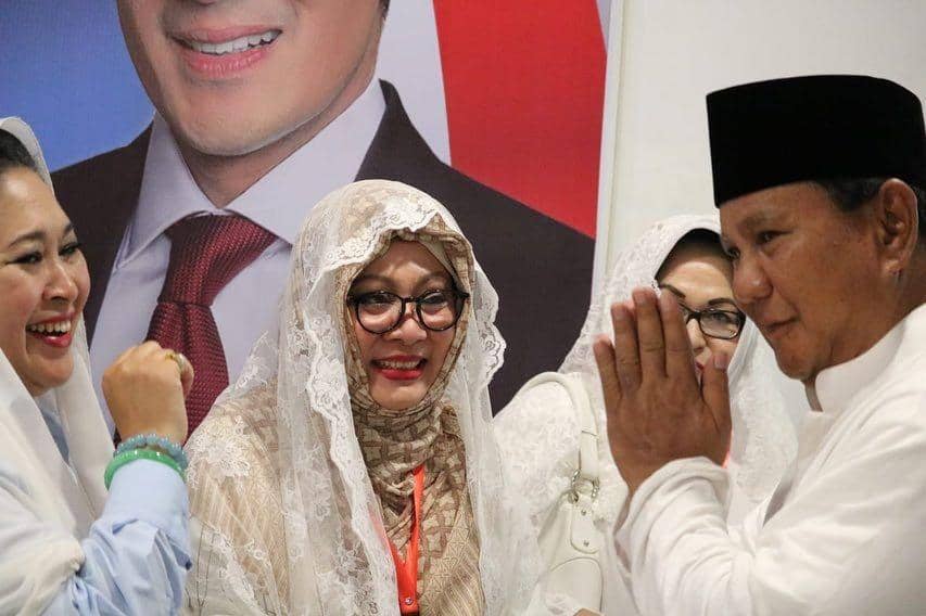 Instagram.com/titieksoeharto