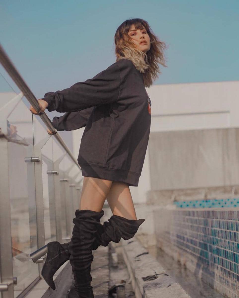 instagram.com/awkarin