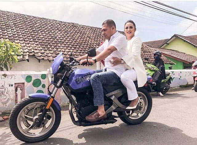 instagram.com/krisdayantilemos