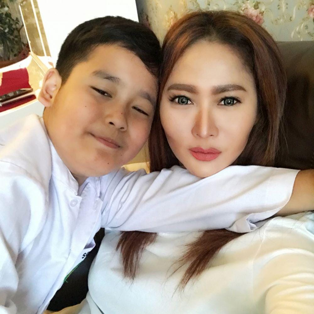 Instagram.com/inul.d