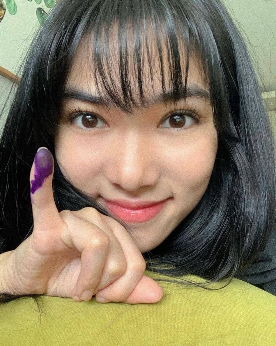 Instagram.com/isyanasarasvati