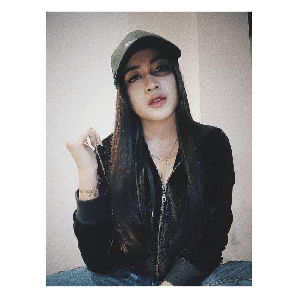 instagram.com/dik.xena.xenita/