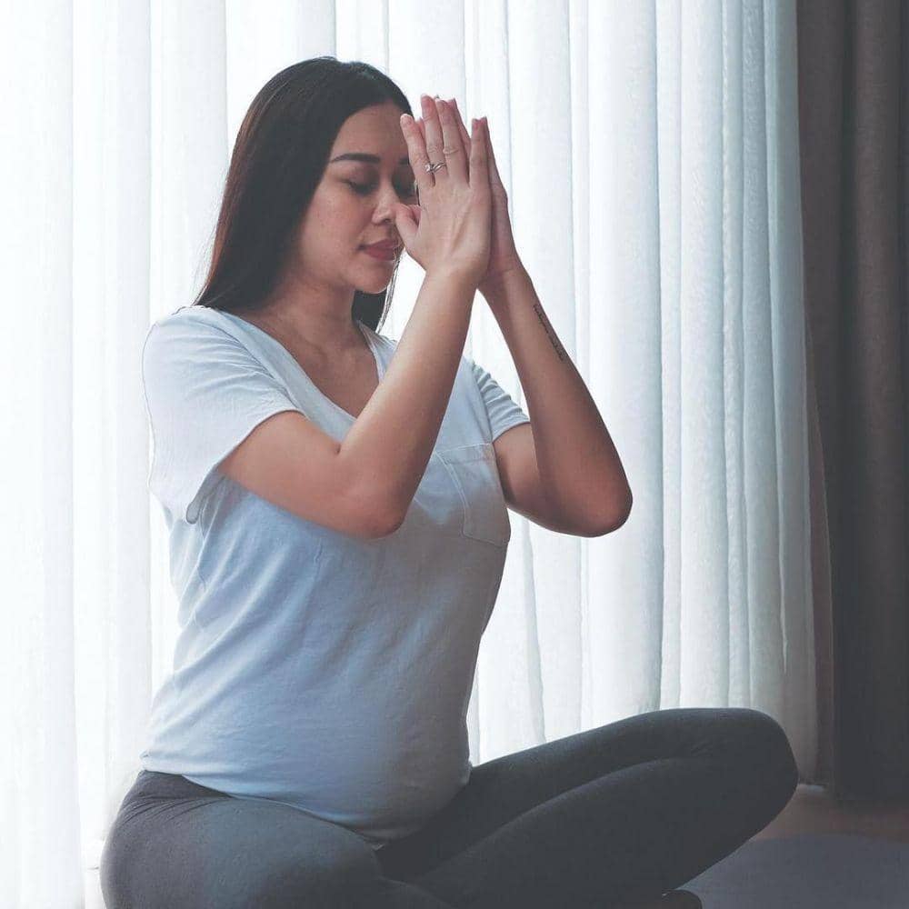 instagram.com/aurakasih