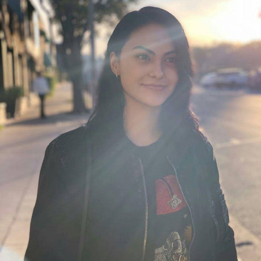 instagram.com/camimendes