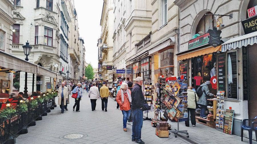 budapesttimes-archiv.bzt.hu