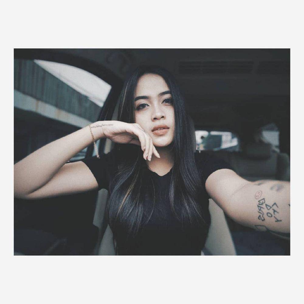 instagram.com/dik.xena.xenita/