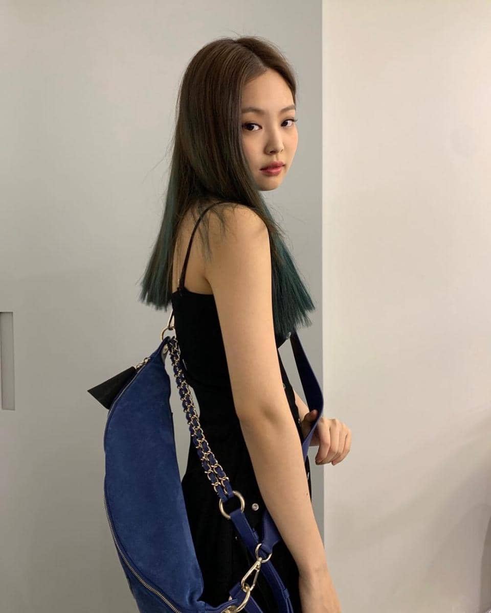 instagram/jennierubyjane