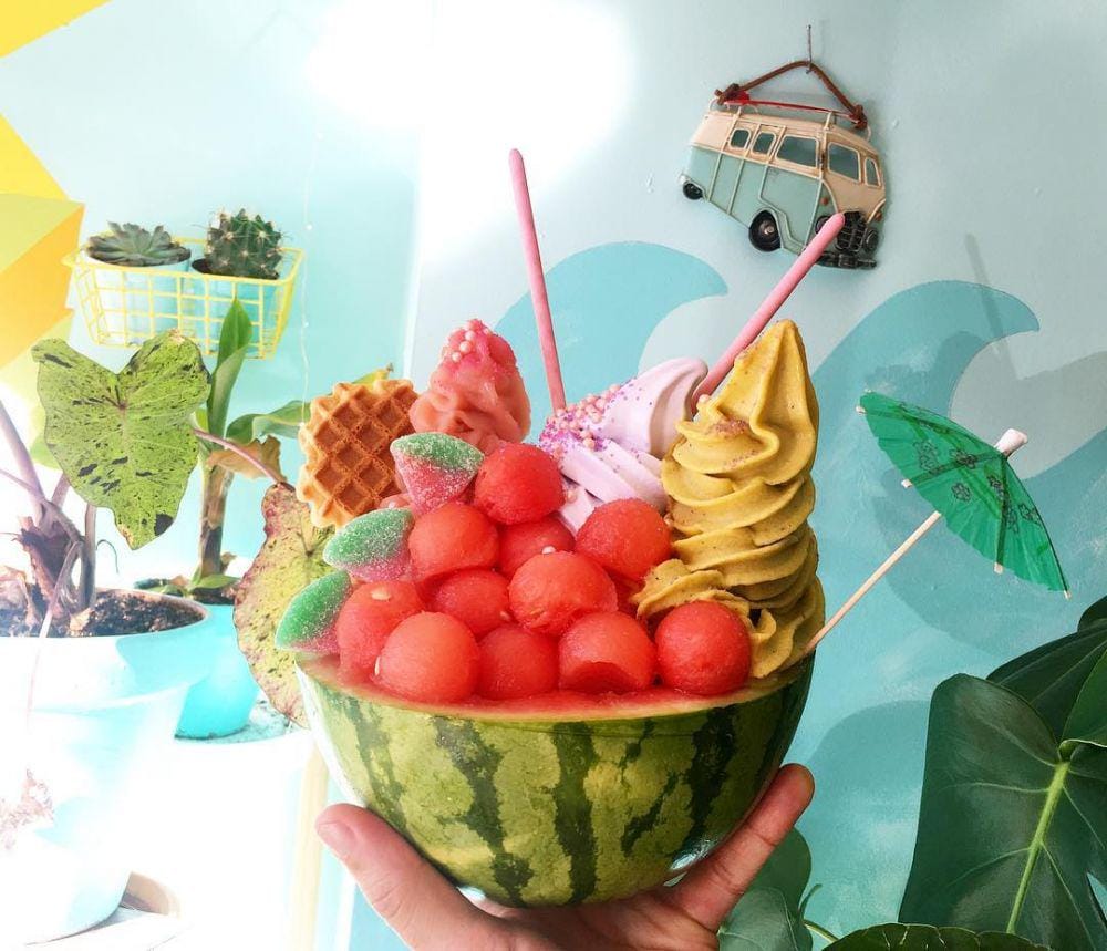 instagram.com/le_blueboy