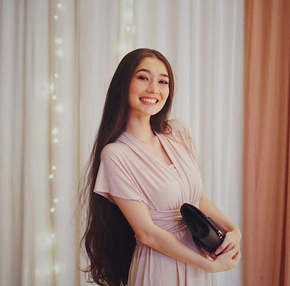 Instagram.com/devinaureel