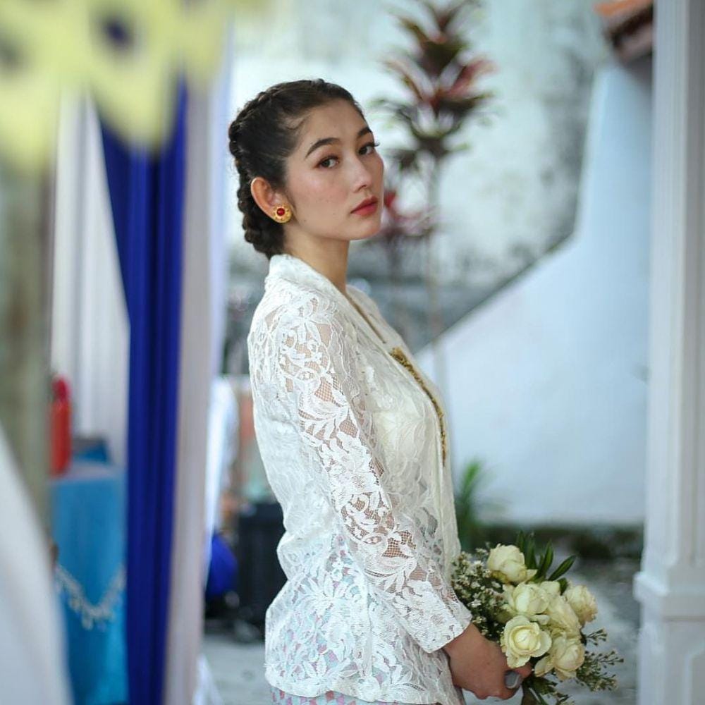 Instagram.com/devinaureel