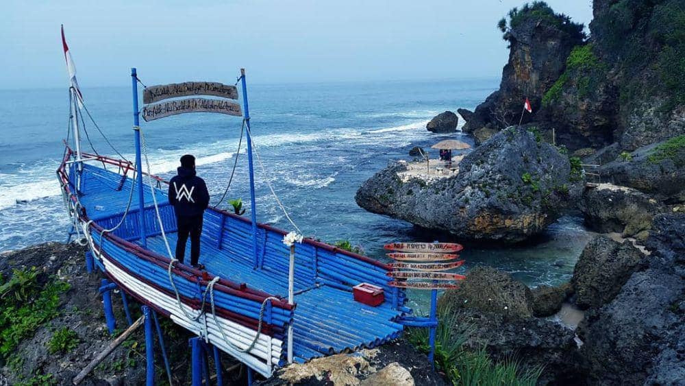 instagram.com/budisantoso2219