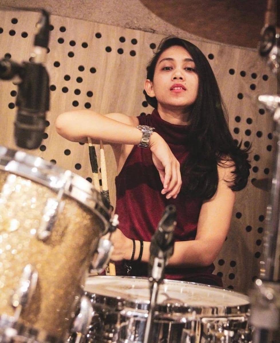 Instagram.com/@athirafarina