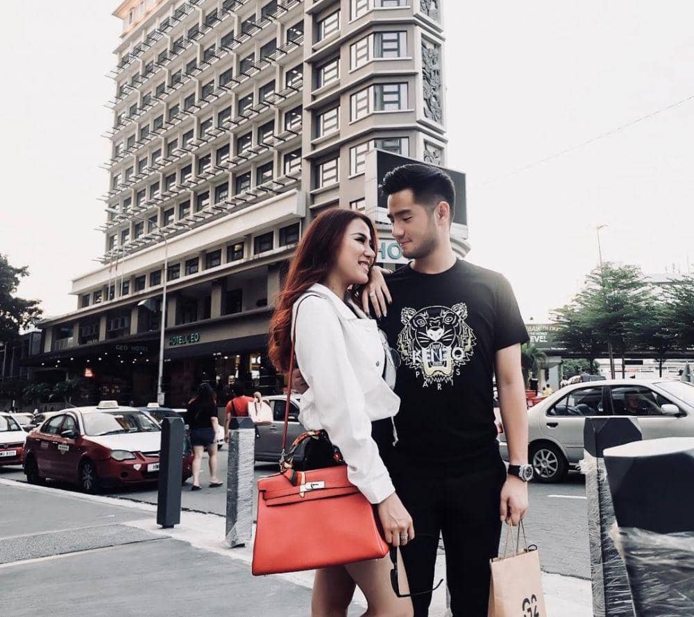 instagram.com/angela.tee