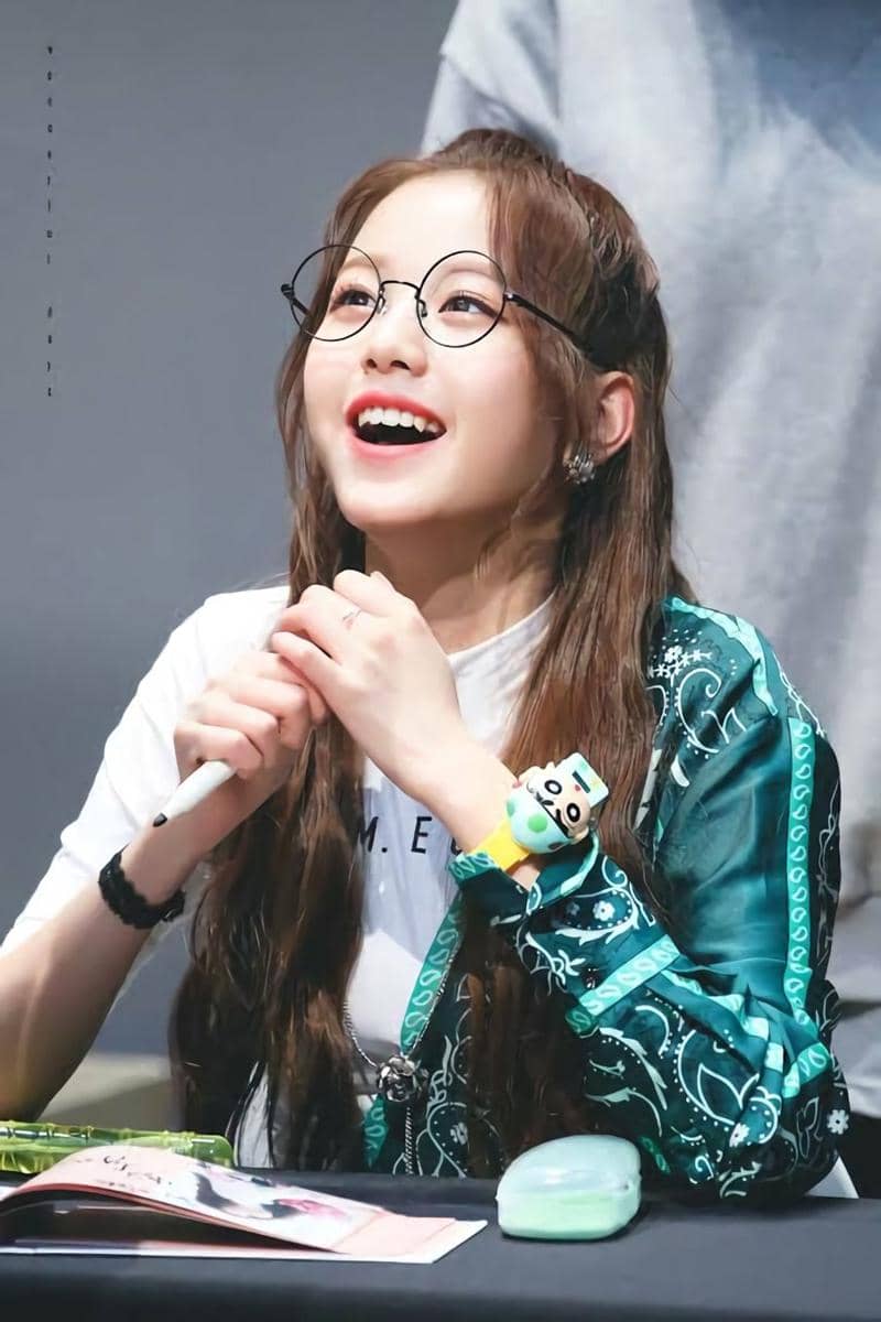 Instagram.com/@wonyoung_official