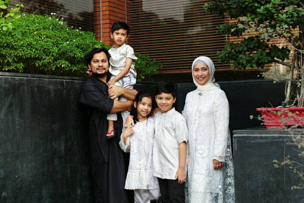 instagram.com/dr_tompi