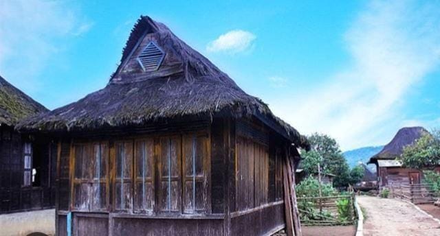 Instagram/dedi_hezkia