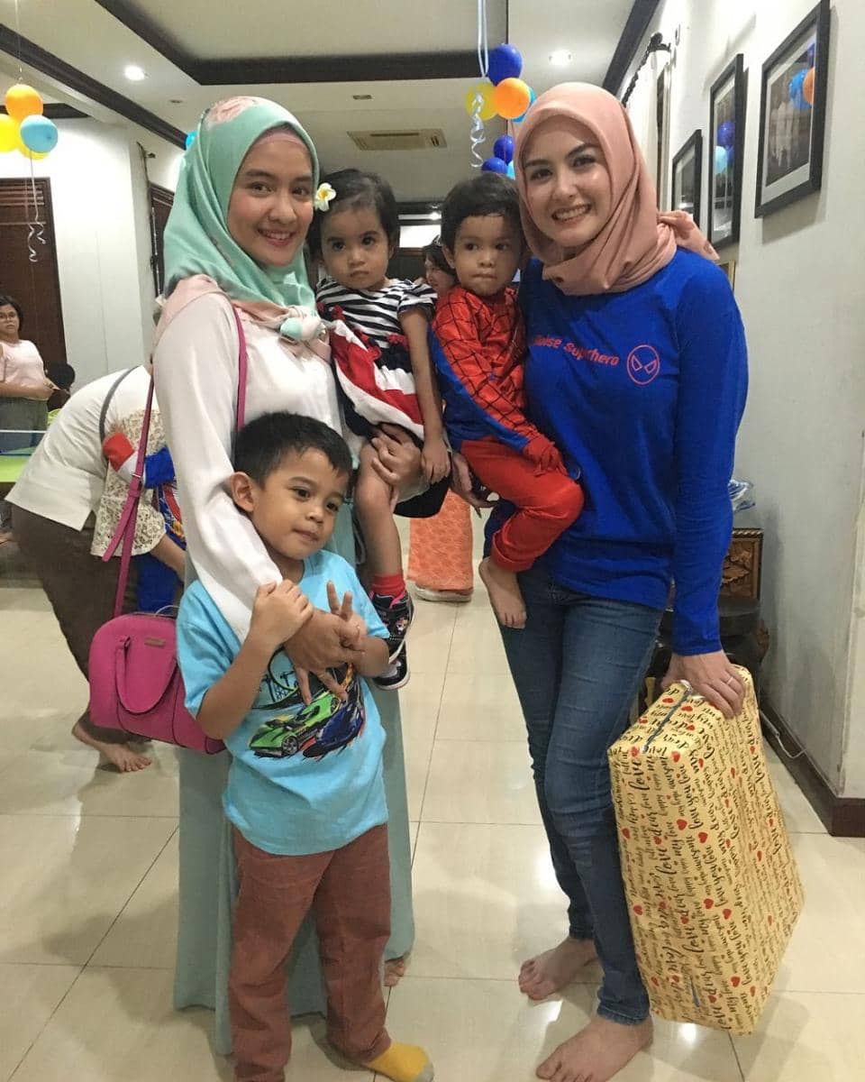 instagram.com/intan_nuraini23