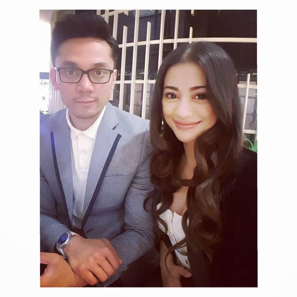 instagram.com/angie_virgin