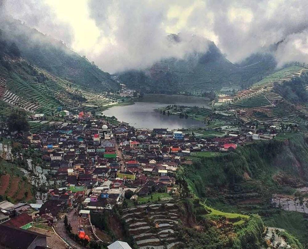 instagram.com/mountnesia