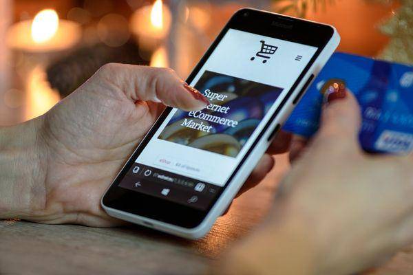 Manfaatkan promo online shop