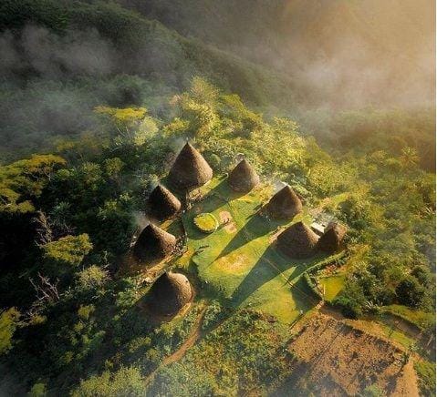 instagram.com/wonderful.indonesiaku