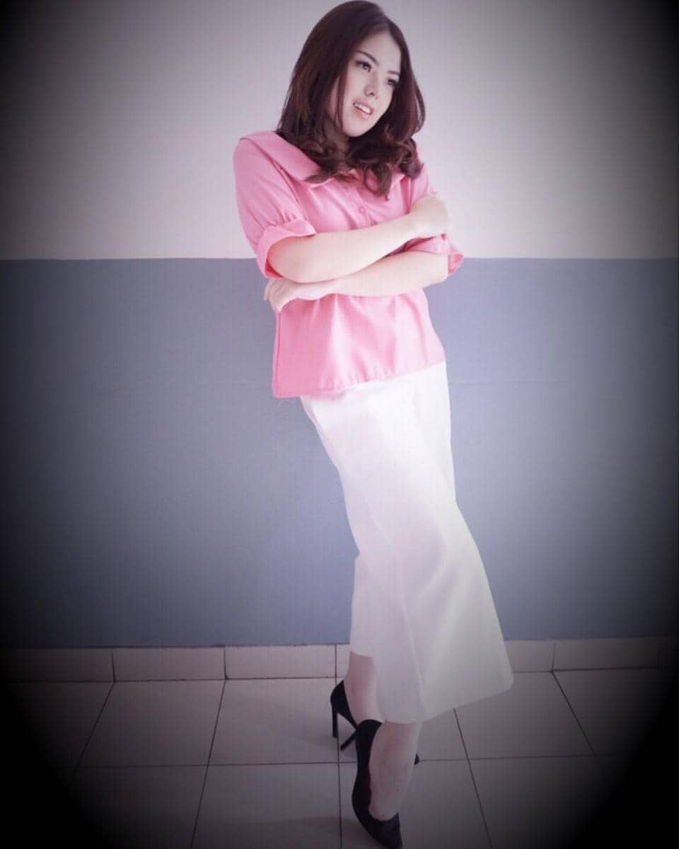 instagram.com/tinatoon101