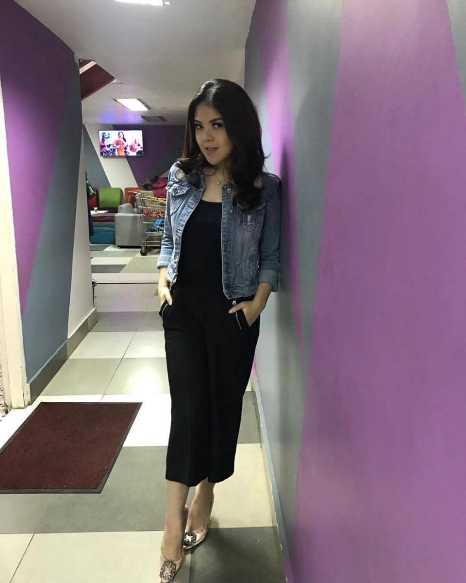 instagram.com/tinatoon101