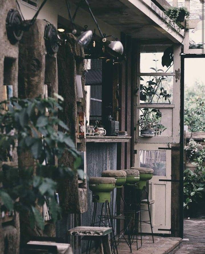 Instagram @retrorika.id