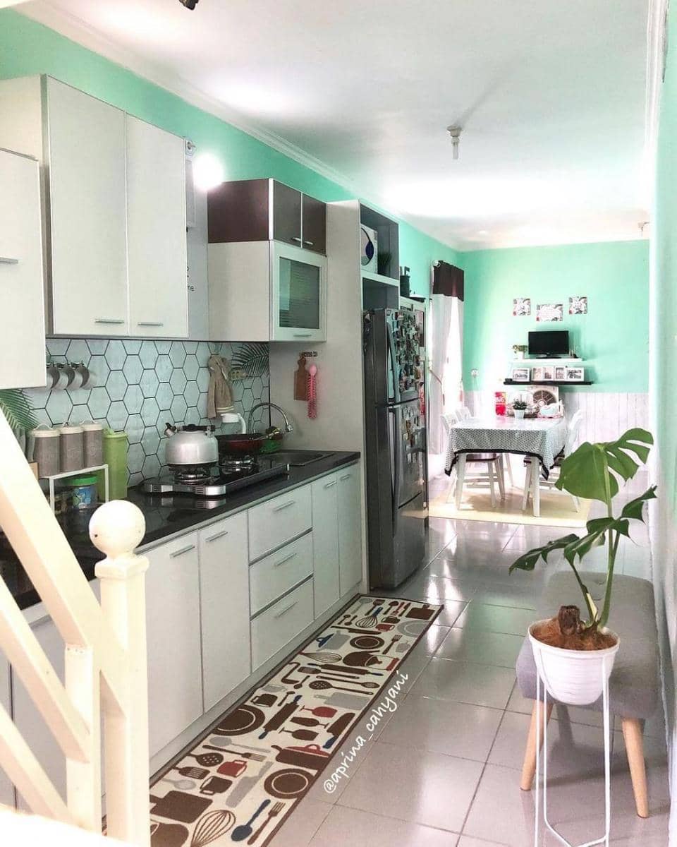 instagram.com/aprina_cahyani