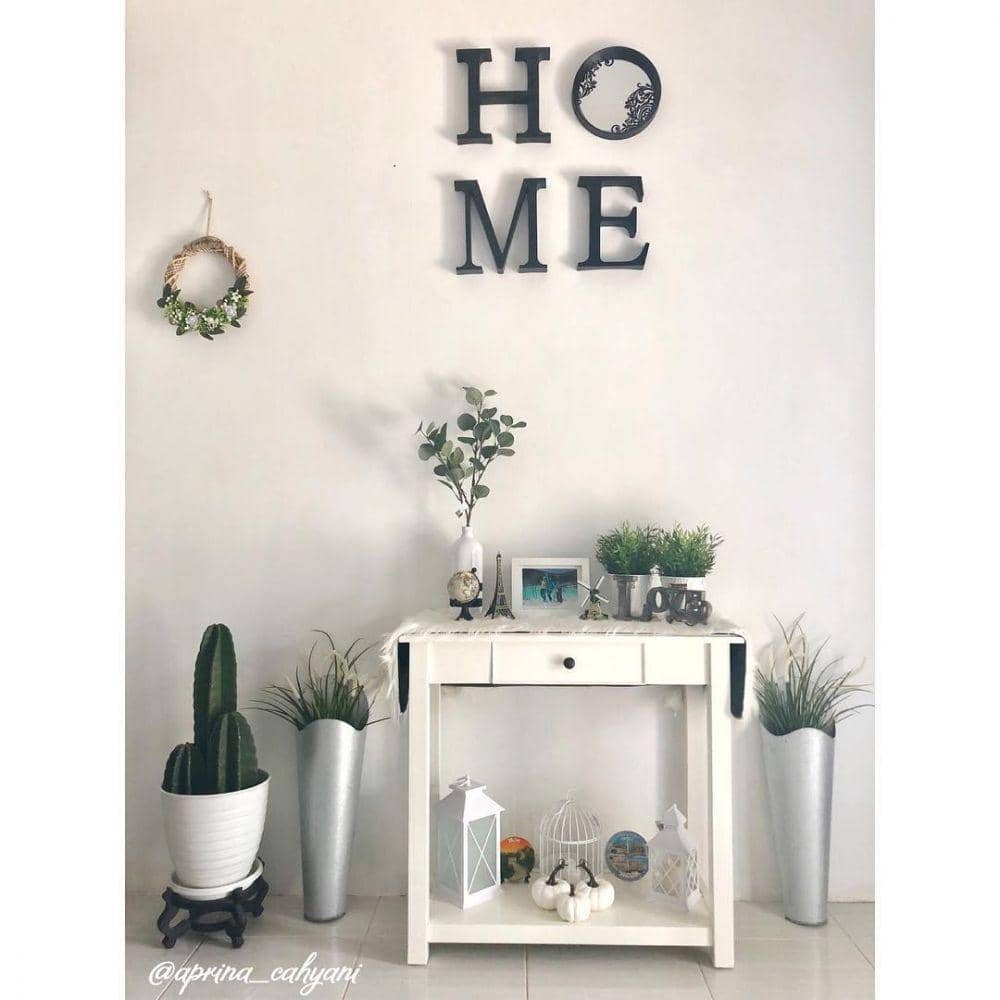 instagram.com/aprina_cahyani