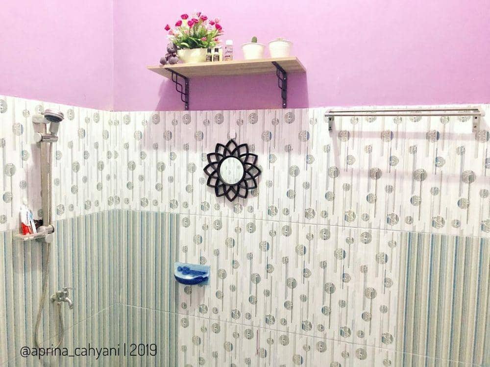 instagram.com/aprina_cahyani