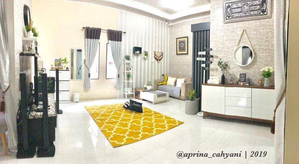 instagram.com/aprina_cahyani