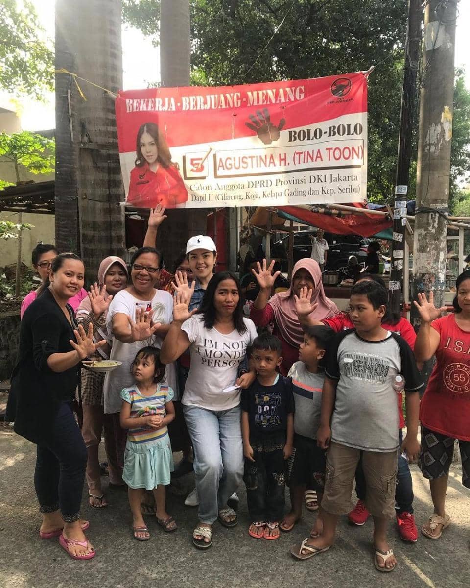 instagram.com/tinatoon101