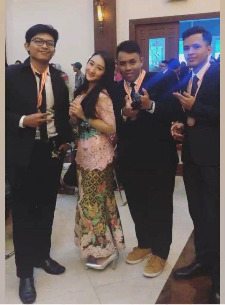 Instagram.com/sandrinamazayya