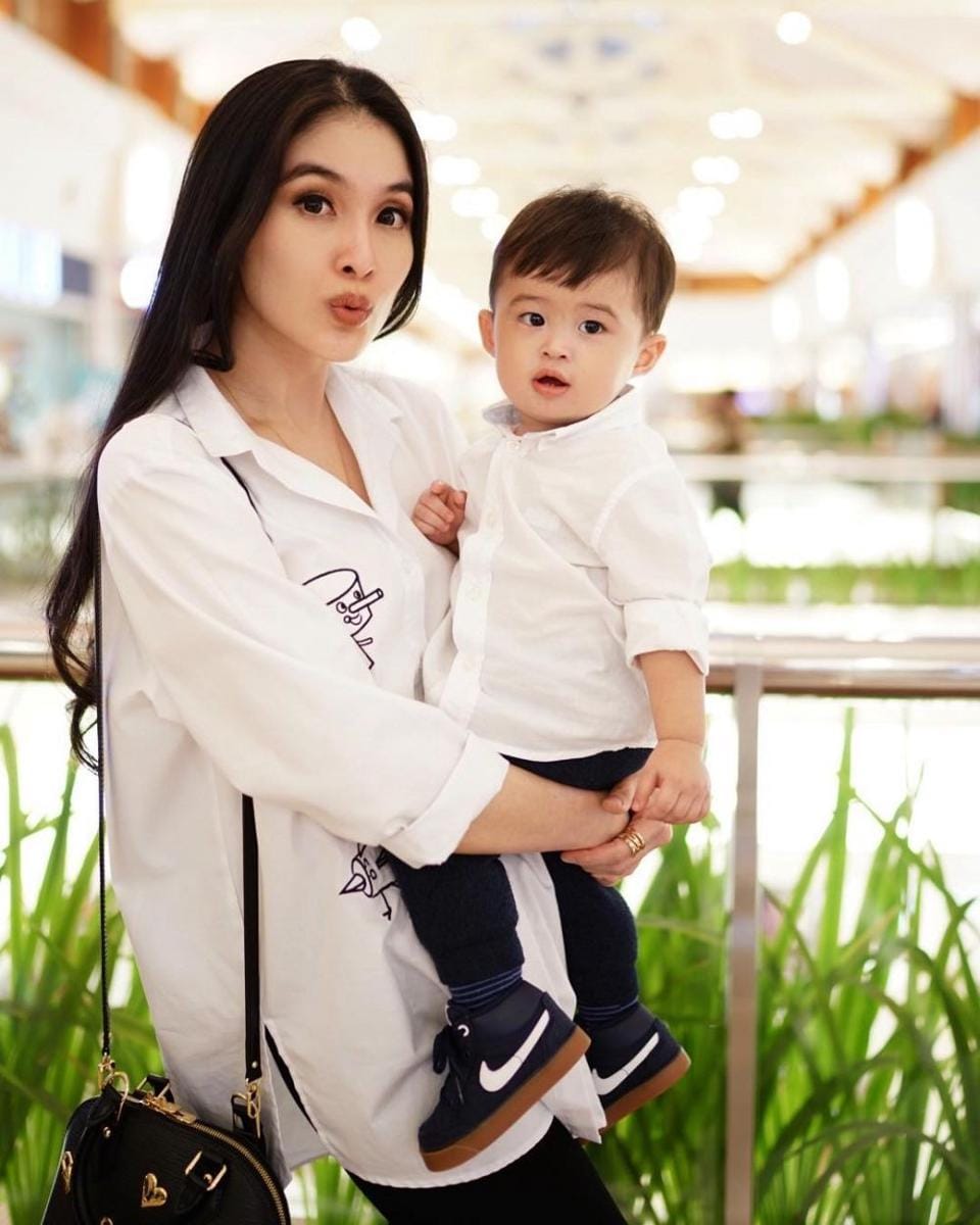 instagram.com/sandradewi88