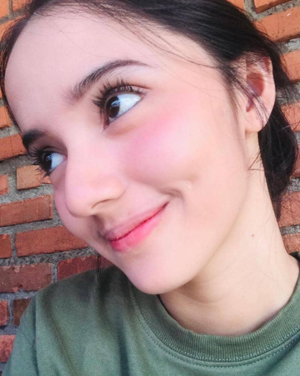 Instagram.com/rhesmanissa_