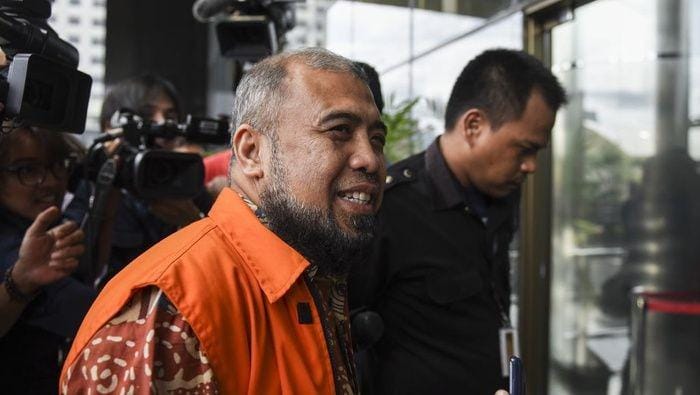 (Napi Patrialis Akbar) ANTARA FOTO/Hafidz Mubarak A.