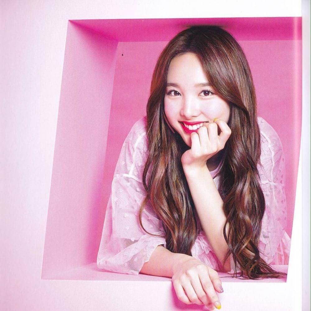 instagram.com/twicenayeon/