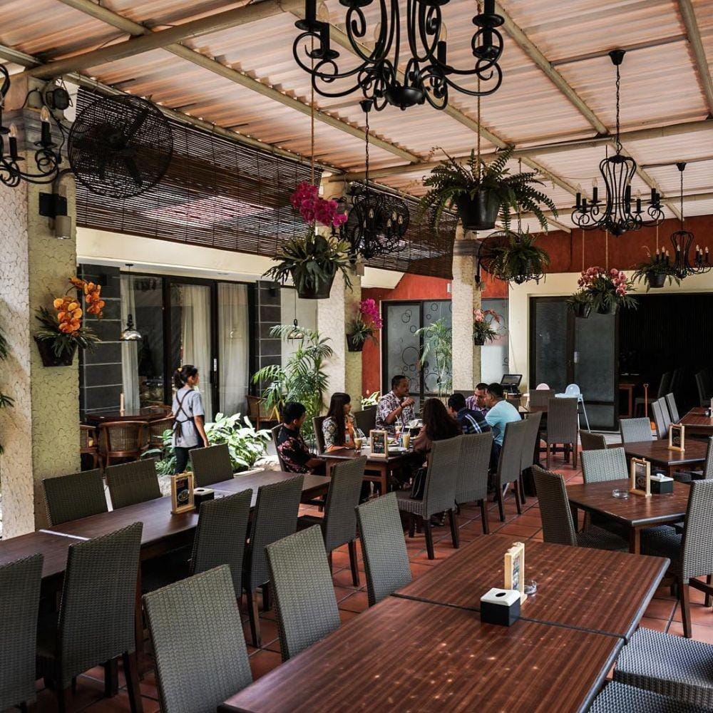 instagram.com/selasihresto