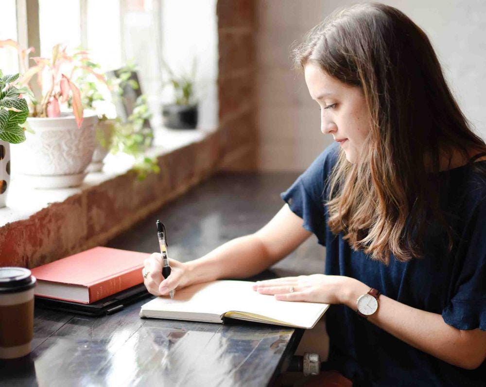 Unsplash.com/Hannah Olinger