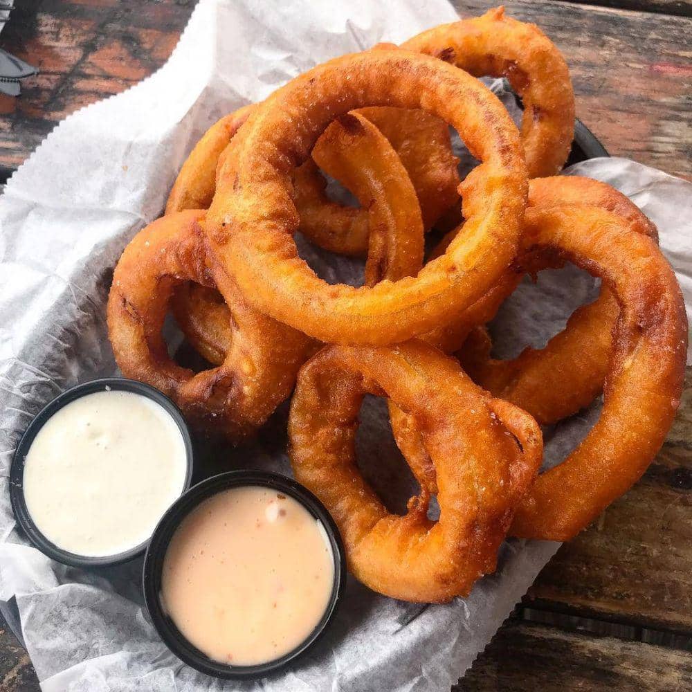 instagram.com/eatingthroughnyc