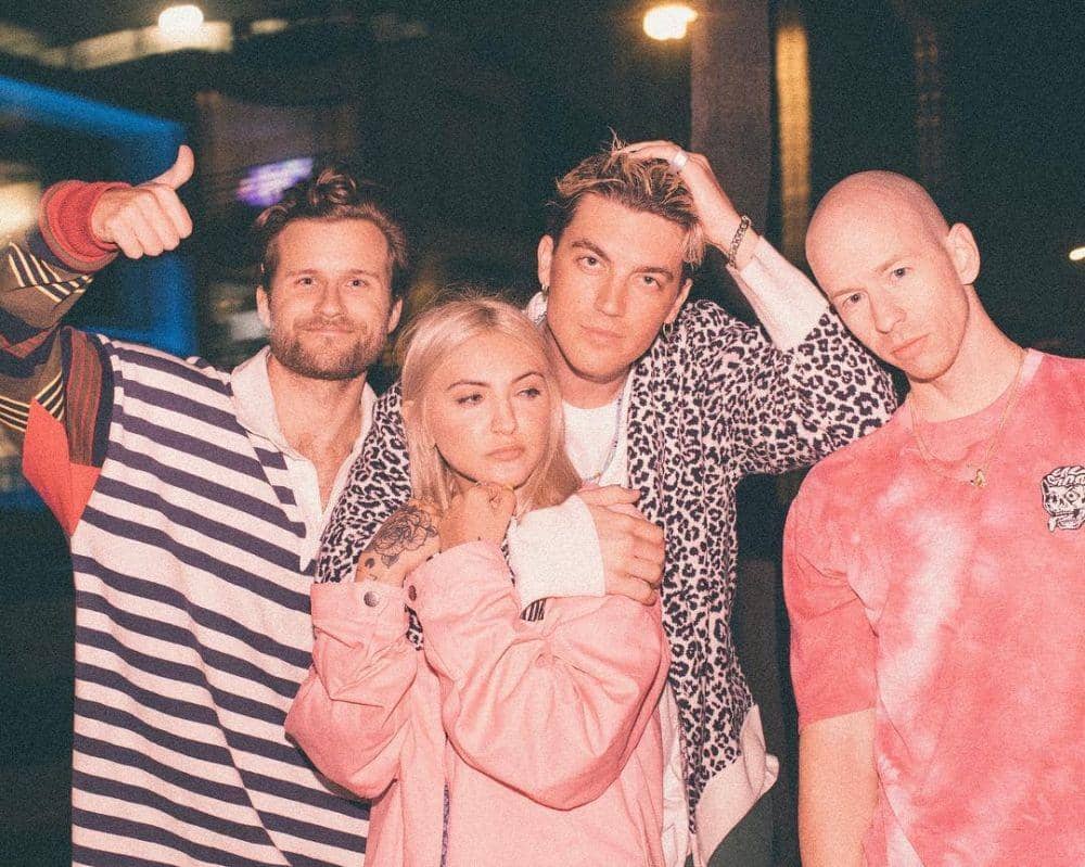 instagram.com/thisislany