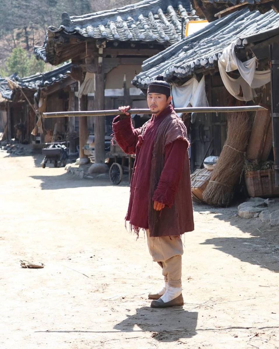 Instagram/@jojungsuk