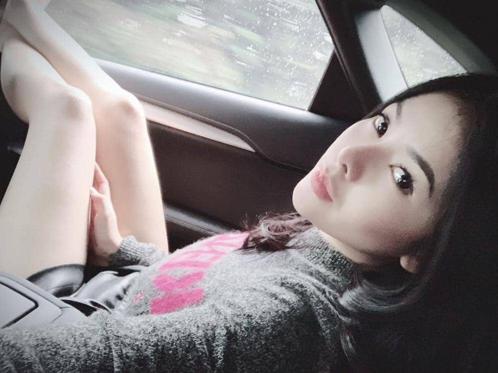 Instagram.com/elviacerolline