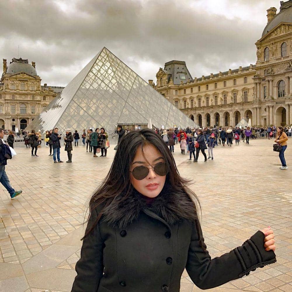 Instagram.com/elviacerolline