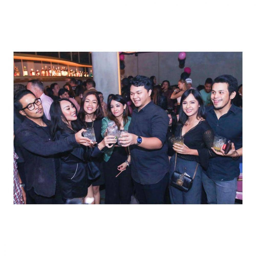 instagram.com/nonangie