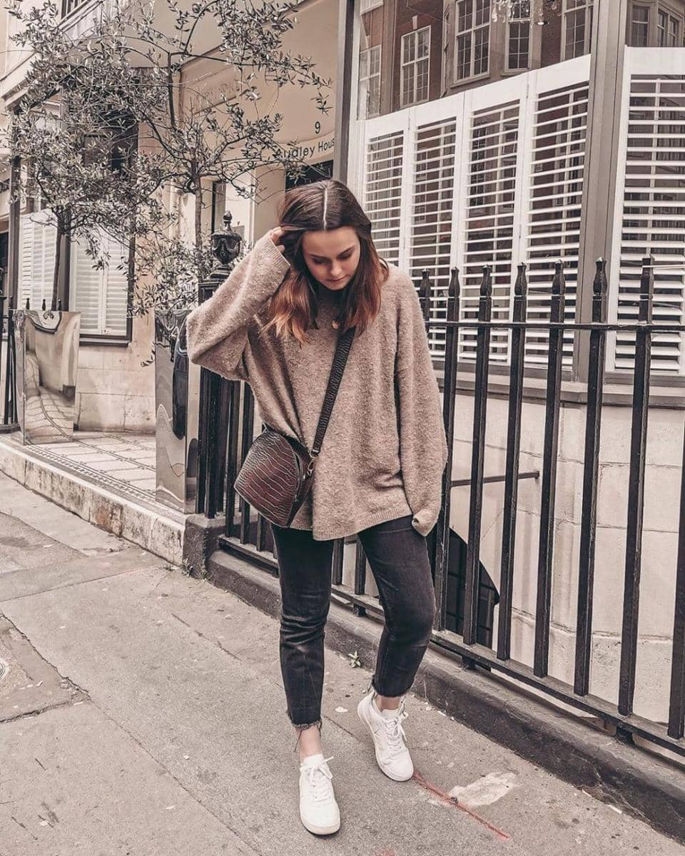 instagram.com/iamlucymoon